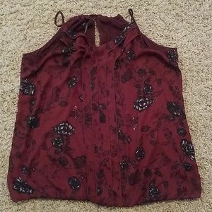 Spaghetti strap adjustable neckline tank top